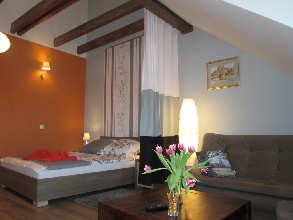 Apartamenty Przy Farze Kazimierz Dolny Szoba fotó